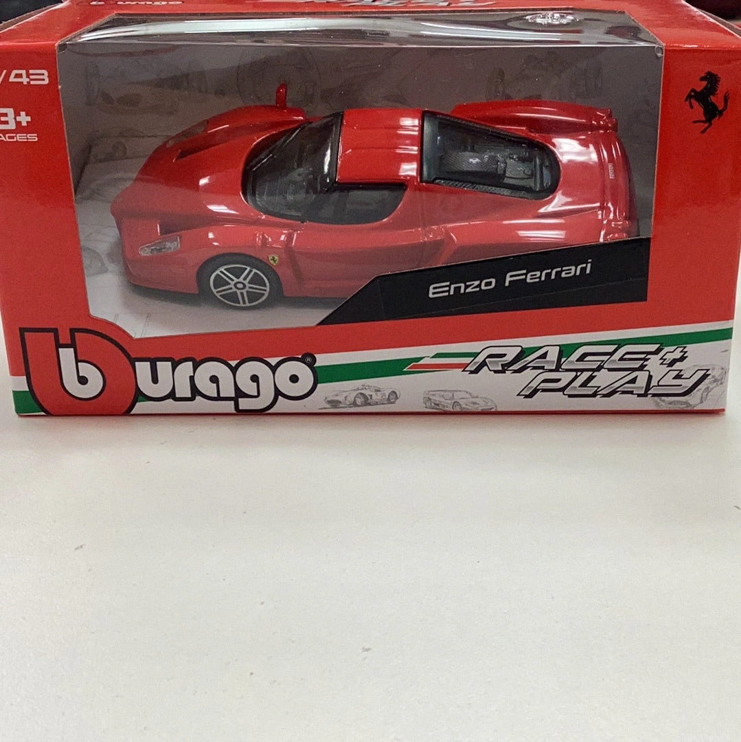 Iconic 1:43 Bburago Ferrari Enzo Collector's Dream